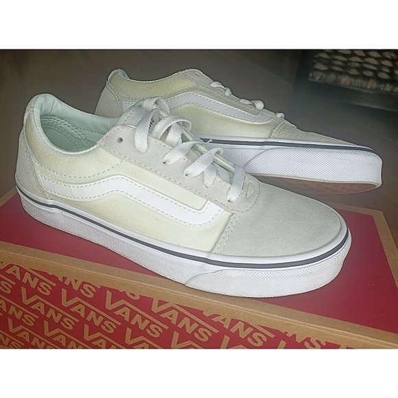 VANS Old Skool banana yellow *size women's US 6 NEW IN BOX* - Picture 2 of 8